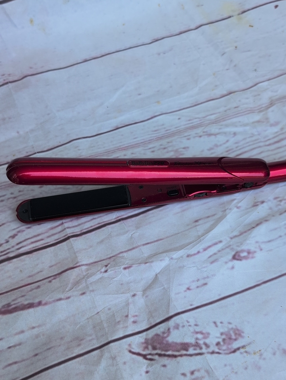Babyliss Pro Titanium Xtreme Red Hair Straightener